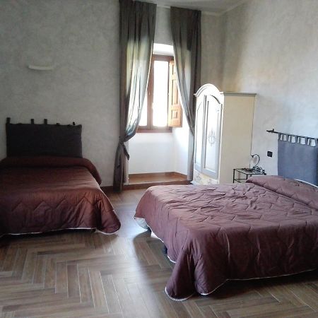 B&B Palazzo Cappa LʼAquila Екстериор снимка
