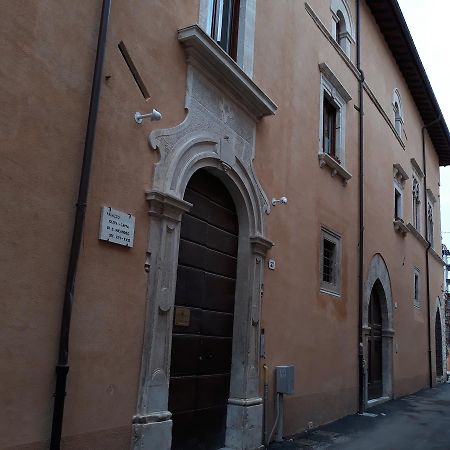 B&B Palazzo Cappa LʼAquila Екстериор снимка