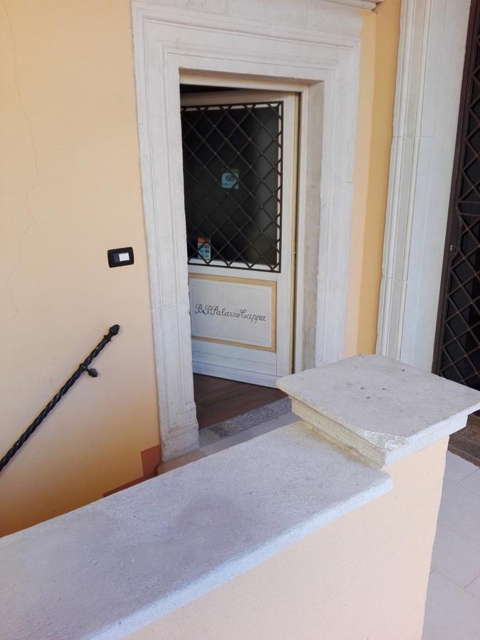 B&B Palazzo Cappa LʼAquila Екстериор снимка