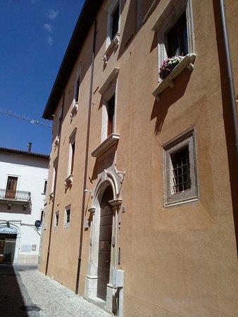 B&B Palazzo Cappa LʼAquila Екстериор снимка